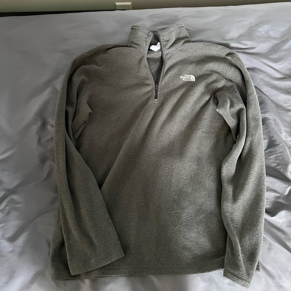 North Face Quarter Zip - Picture 1 of 2